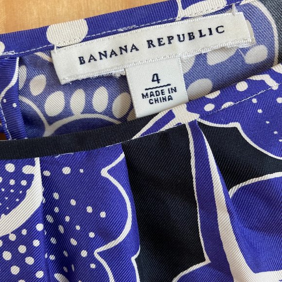Long sleeved, print Banana Republic dress, size 4 - Picture 5 of 5